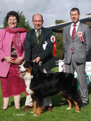 GIOVANNI  WITH JUDGE M JOHNSTON (AUSTRALIA)