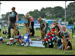 British Sieger Podium (Paris far right)