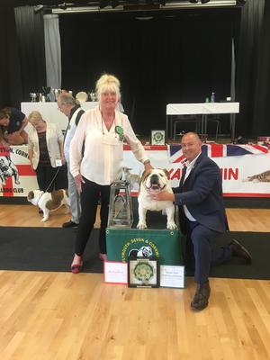 2nd CC Under Breed Specialist Sue Garside