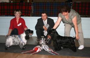 Lisa (left) winning BIS at east of Scotland CC