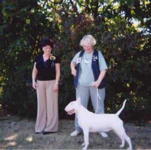 Ellie with Mum and the Judge