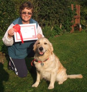 Katie & Di with rosette & certificate